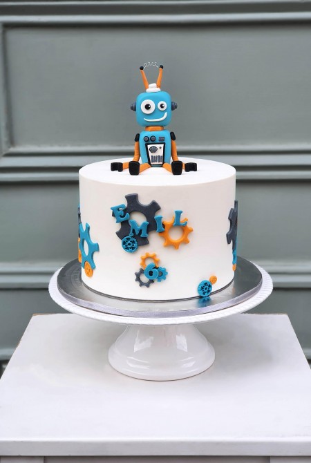 Robotos torta - fiú