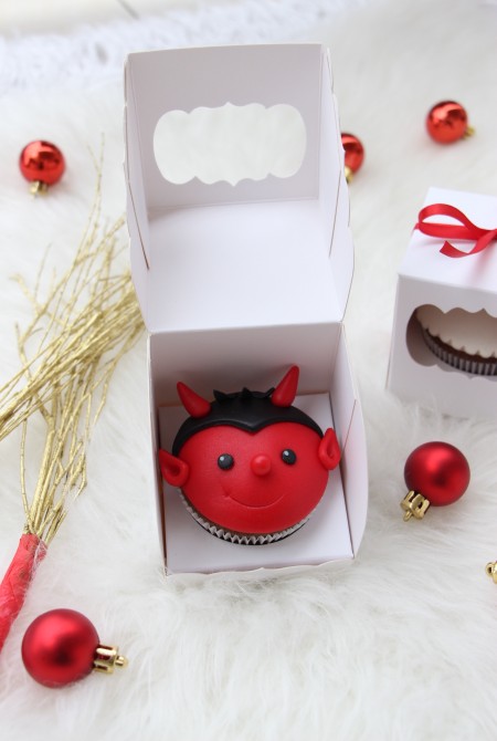 Krampusz cupcake 1 BOX  1 990 HUF