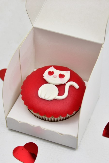 Valentin cupcake 1 BOX - Cica  2 890 HUF