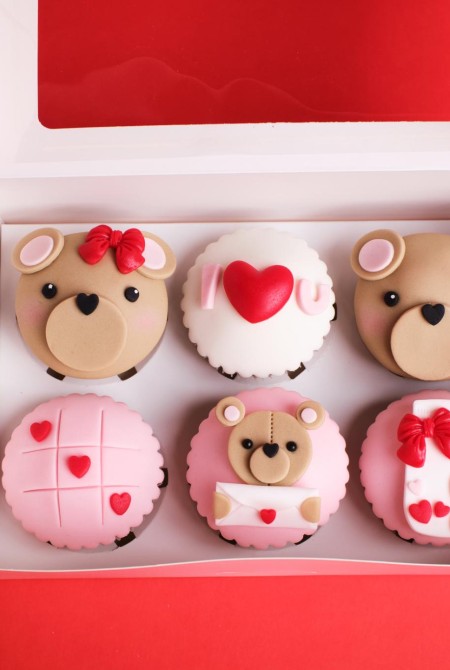 Valentin macik 6-BOX  18960HUF