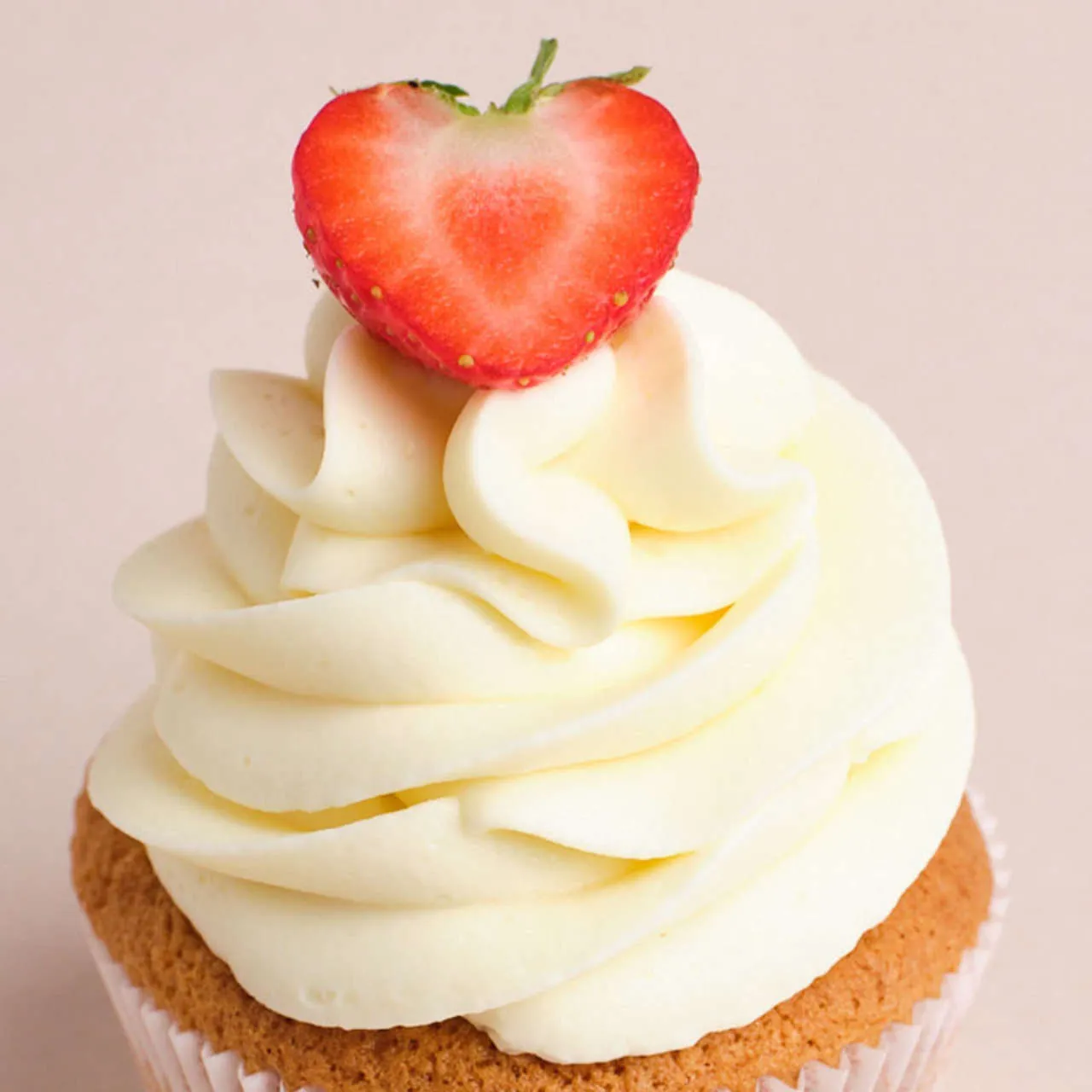 Epres fehércsokoládés cupcake - Image 2